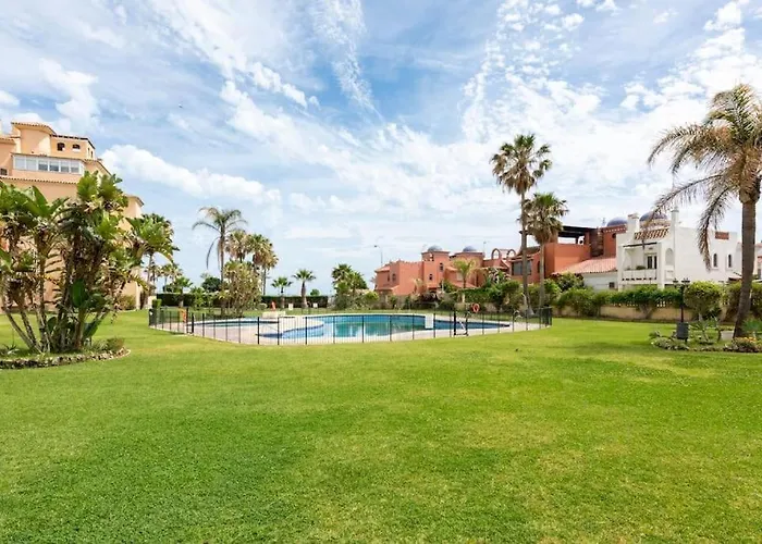 Playa De Los Alamos-Playamar Torremolinos Malaga.