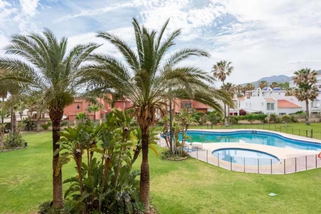 Playa De Alamos-playamar Malaga. Apartamento Torremolinos